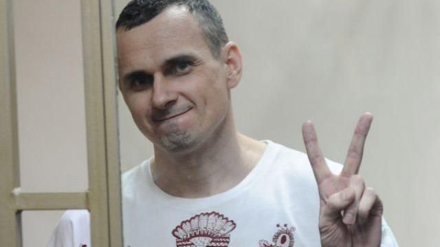 Російські інтелектуали вступилися за Сенцова Російські інтелектуали вступилися за Сенцова