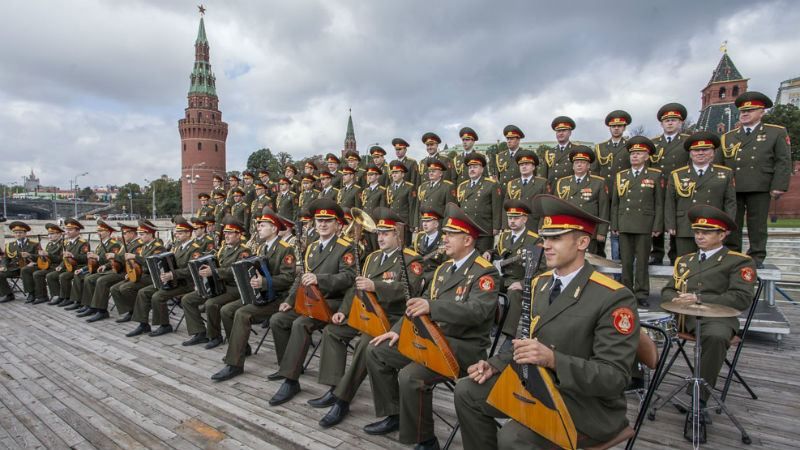 Падение российского самолета. Стало известно, кто был на борту