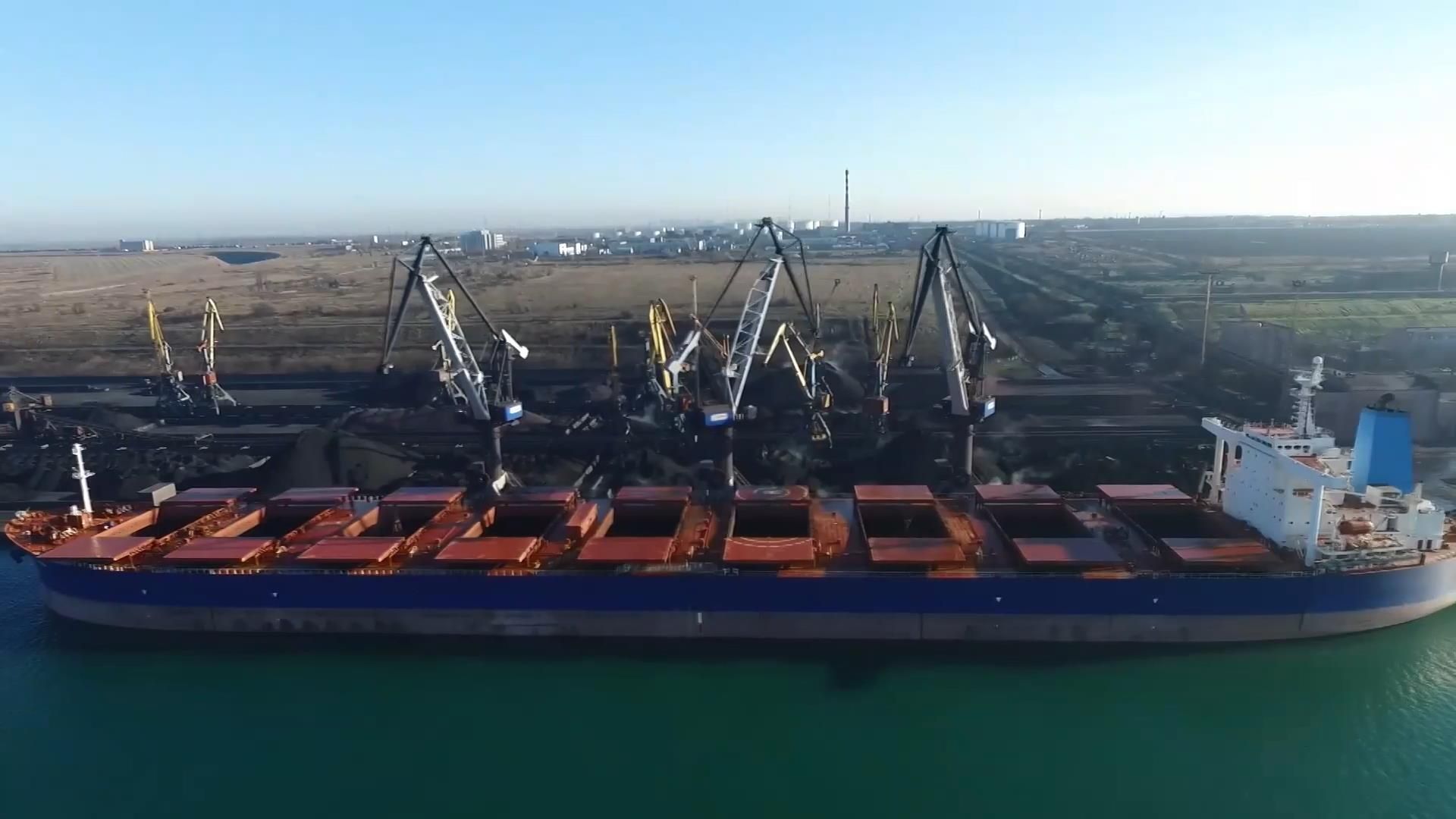 Украинцы переплатили компании Ахметова 10 миллиардов гривен Украинцы переплатили компании Ахметова 10 миллиардов гривен