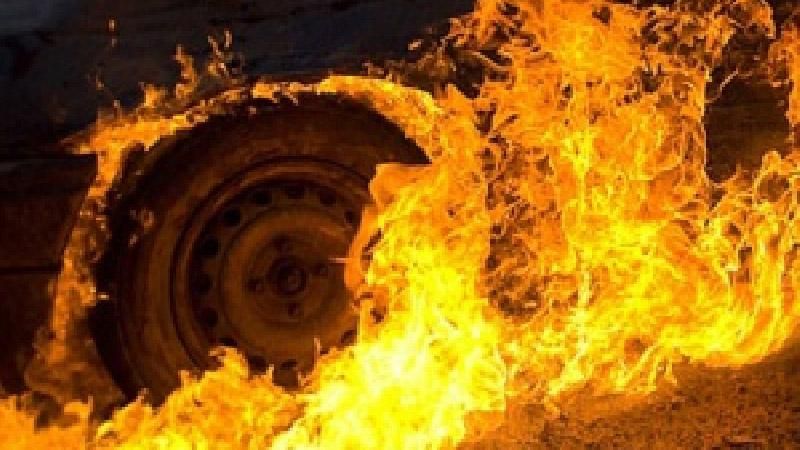Грузовик загорелся на Львовщине, водитель погиб