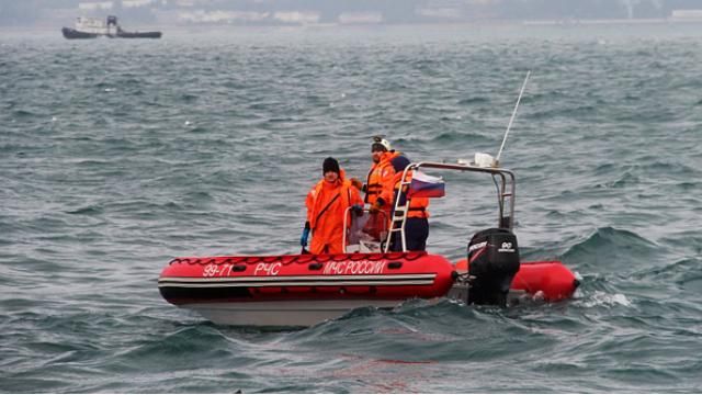 Тела нескольких пассажиров были в спасательных жилетах, – российские СМИ о падении Ту-154 Тела нескольких пассажиров были в спасательных жилетах, – российские СМИ о падении Ту-154