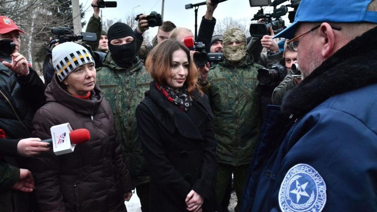 Пленницы Савченко: в сети появились доказательства российского следа насчет их освобождения Пленницы Савченко: в сети появились доказательства российского следа насчет их освобождения