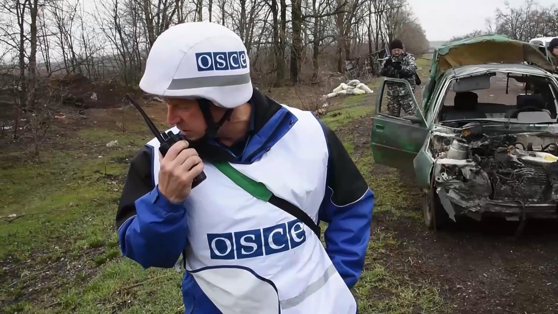 ОБСЄ поспіхом залишили Світлодарську дугу через масовані обстріли ОБСЄ поспіхом залишили Світлодарську дугу через масовані обстріли