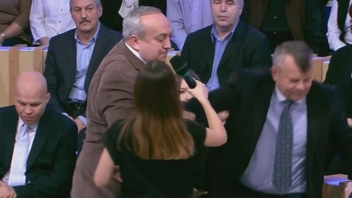 Скандал на ПутінТБ: українця викинули зі студії через катастрофу Ту-154 Скандал на ПутінТБ: українця викинули зі студії через катастрофу Ту-154