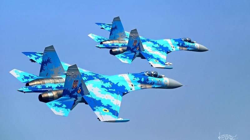 Украинские военные получили право сбивать самолеты-нарушители Украинские военные получили право сбивать самолеты-нарушители