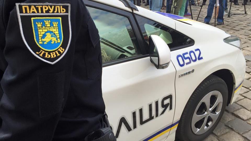 Как львовская полиция задержала квартирных воров: эффектное видео