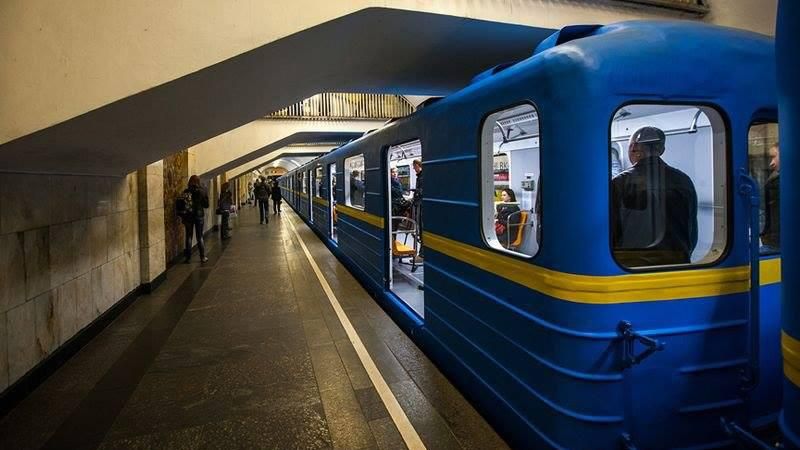 В сети показали интересное видео киевского метро