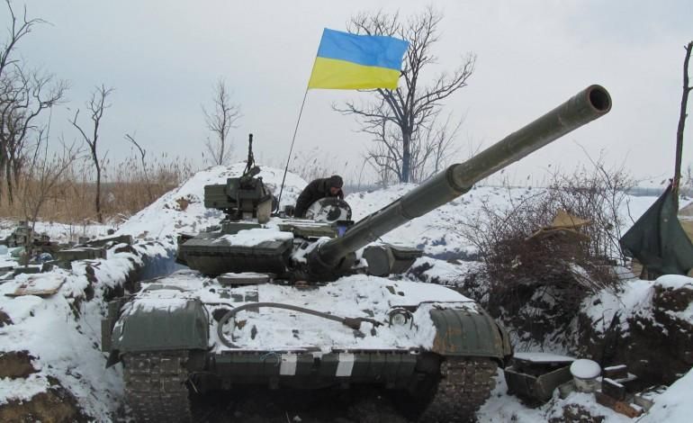 На Донбассе ранили еще одного украинского бойца