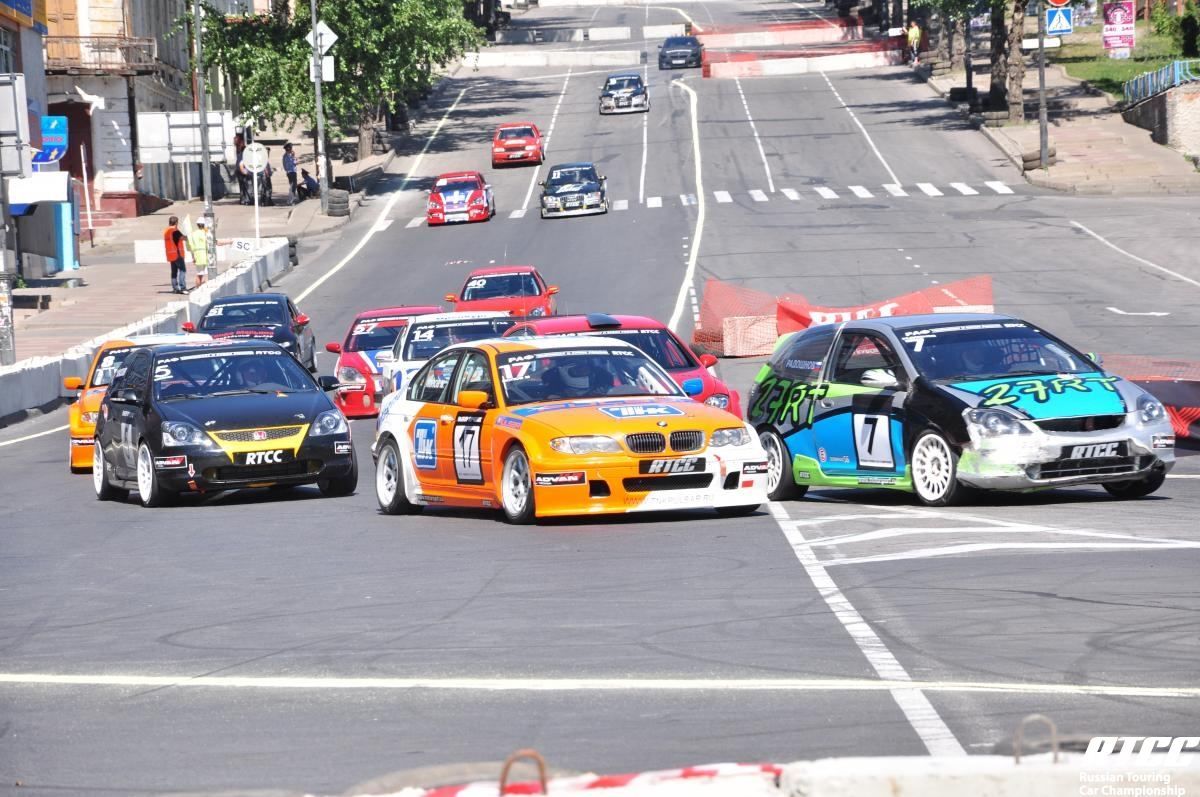 Автогонки — экстремальное увлечение настоящих мужчин Автогонки — экстремальное увлечение настоящих мужчин