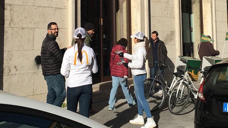 В здании Ватикана открыли McDonald's В здании Ватикана открыли McDonald's