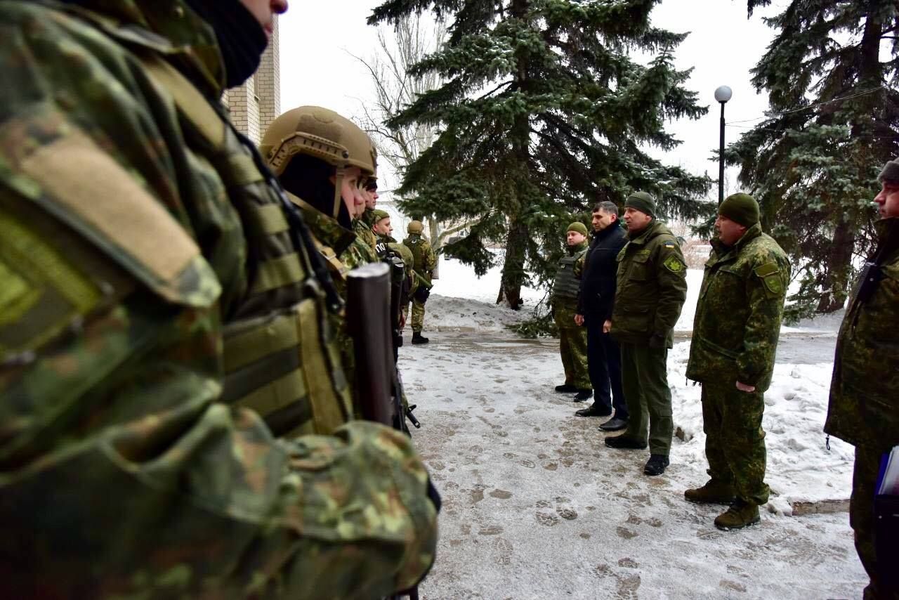 У "відвойованому" Новолуганську запрацював пункт поліції: опублікували фото