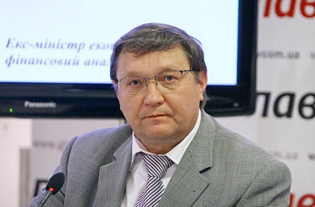 Экс-министр объяснил, чем грозит украинцам ограничение расчетов наличными
