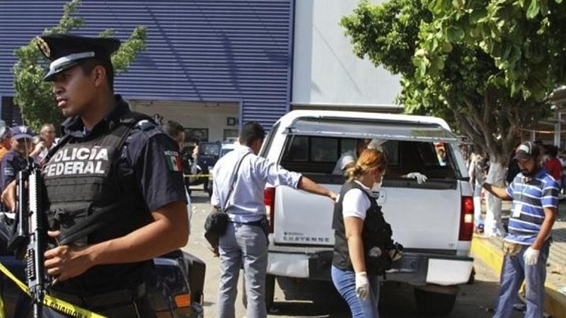 Кривава трагедія в Мексиці: невідомі розстріляли ринок