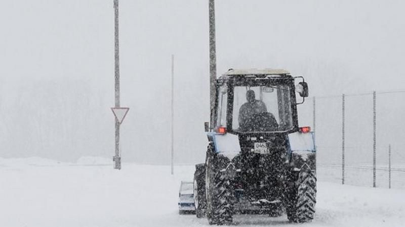 Негода насувається: обмежено рух вантажівок на Одещині
Негода насувається: обмежено рух вантажівок на Одещині