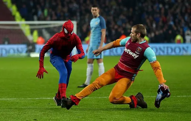 Вест Хем, Ман Сіті, Спайдермен Вест Хем, Ман Сіті, Спайдермен