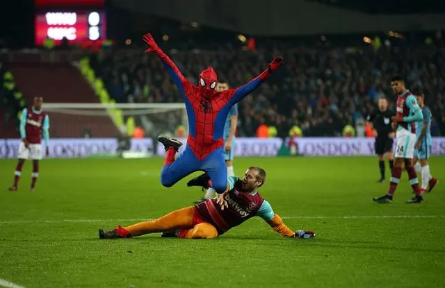 Вест Хем, Ман Сіті, Спайдермен Вест Хем, Ман Сіті, Спайдермен