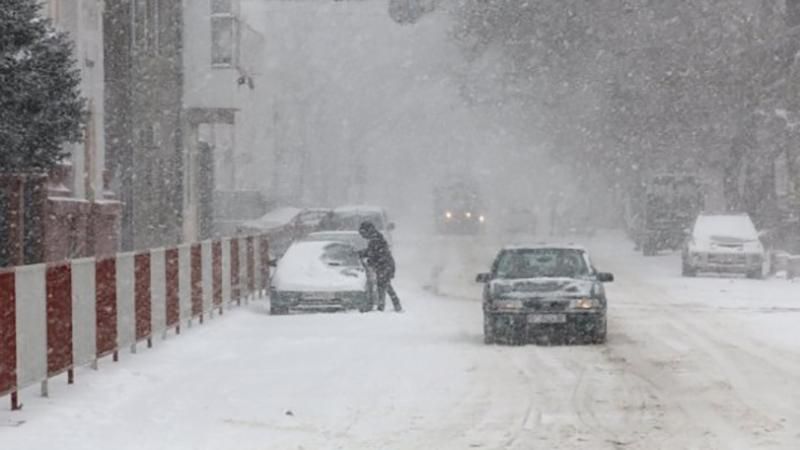 Непогода в Украине: обновлен список дорог, на которых ограничено движение Непогода в Украине: обновлен список дорог, на которых ограничено движение