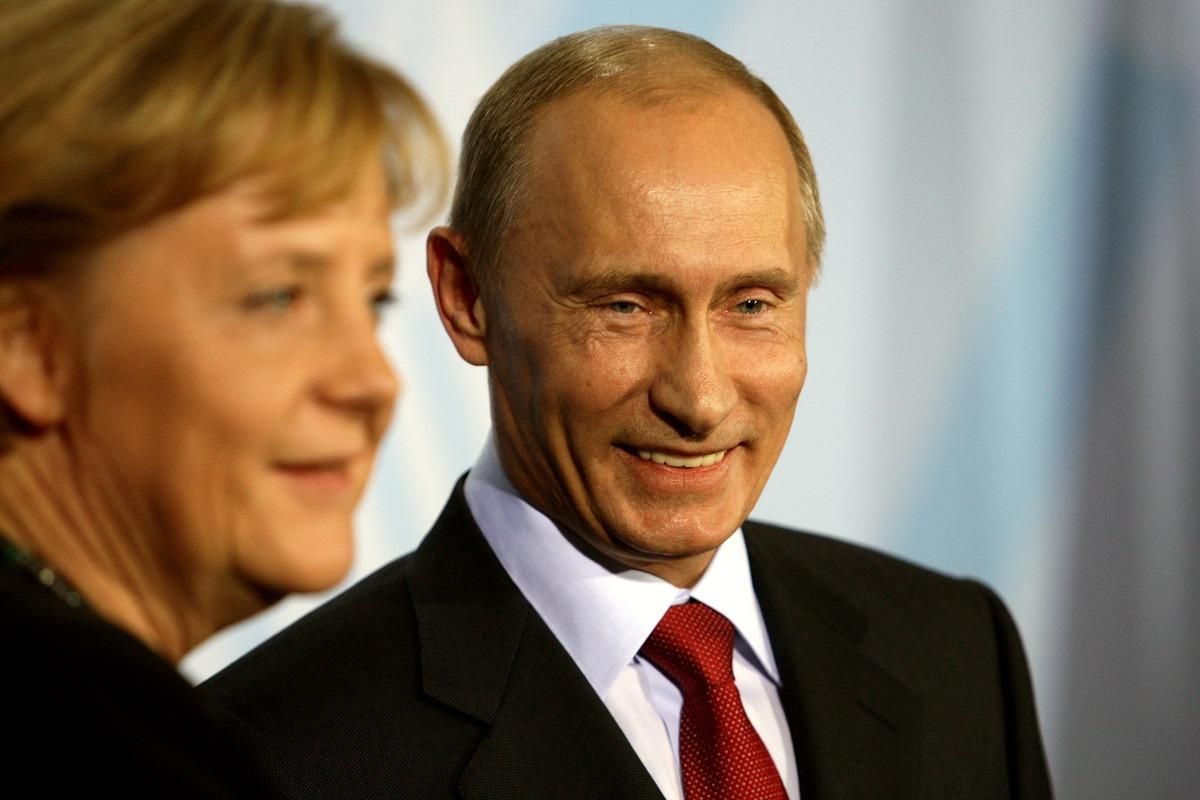 Немцы серьезно изучают доклад ЦРУ о путинских хакерах Немцы серьезно изучают доклад ЦРУ о путинских хакерах