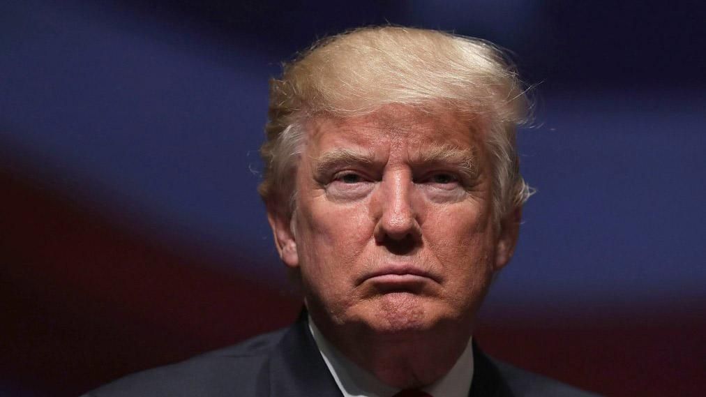 Попытки оправдать поведение Путина может привести к проблемам у Трампа с президентством Попытки оправдать поведение Путина может привести к проблемам у Трампа с президентством