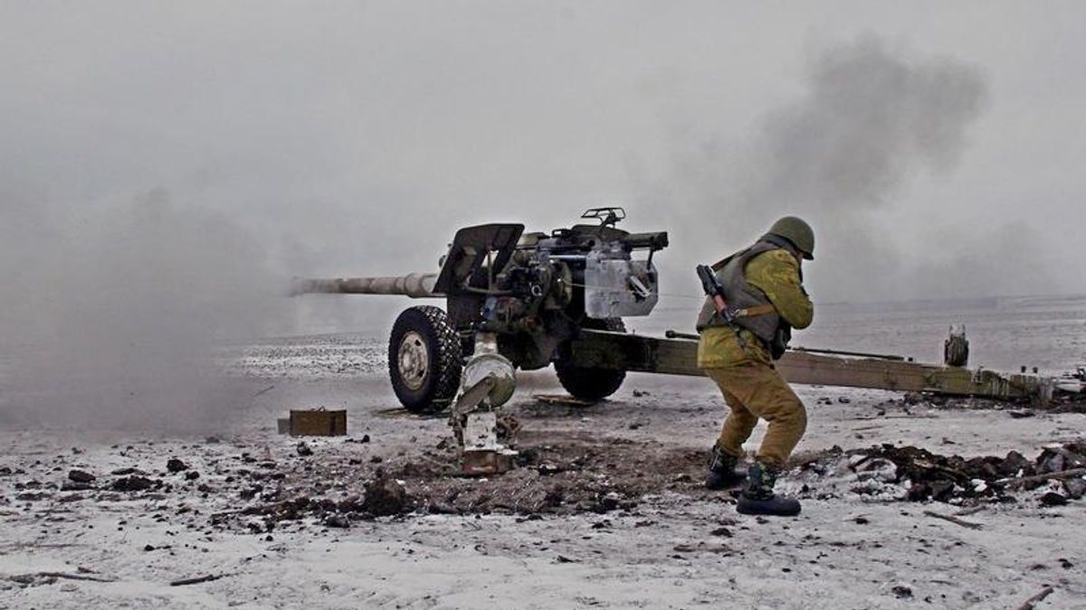 За минувшие сутки боевики открывали огонь 49 раз, один военный погиб За минувшие сутки боевики открывали огонь 49 раз, один военный погиб