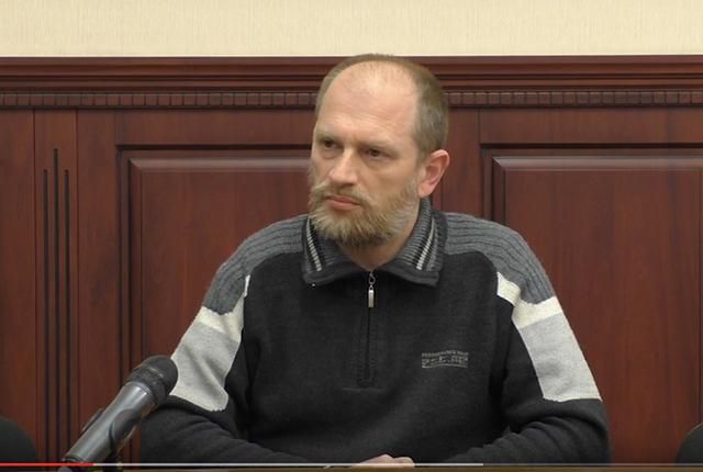 Український блогер розповів бойовикам, що СБУ просила його зламати сайт штабу Трампа Український блогер розповів бойовикам, що СБУ просила його зламати сайт штабу Трампа