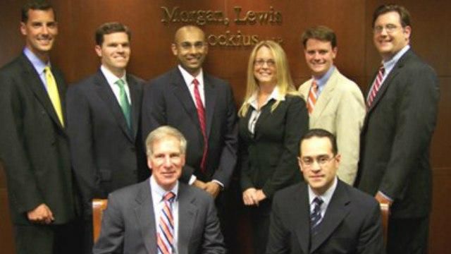 Команда юристов Трампа стала лучшей юридической фирмой года в России Команда юристов Трампа стала лучшей юридической фирмой года в России