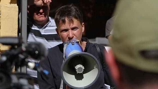 Савченко каже, що не отримувала скарг від родичів полонених 