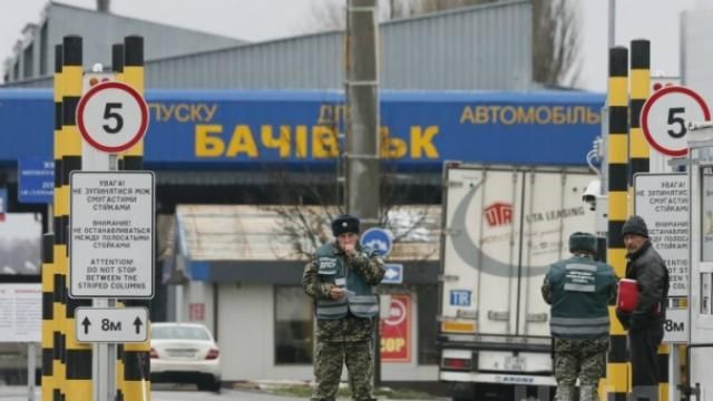 Пограничники РФ идут на рекорд: за день на одном пункте не пропустили 81 украинца