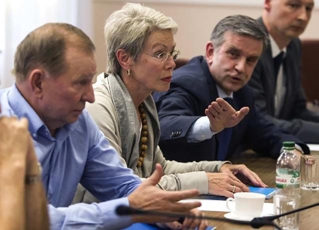 Стало відомо, коли засідатиме Тристороння контактна група Стало відомо, коли засідатиме Тристороння контактна група