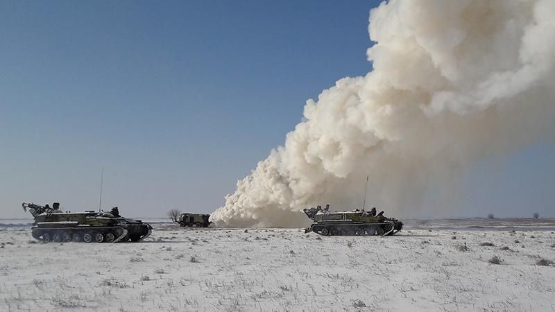 Ракетні війська ЗСУ провели навчання біля Криму: ефектні фото 