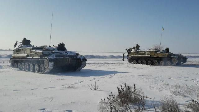 Снова ракетные учения у Крыма, погибших морпехов вернули Украине, – главное за сутки