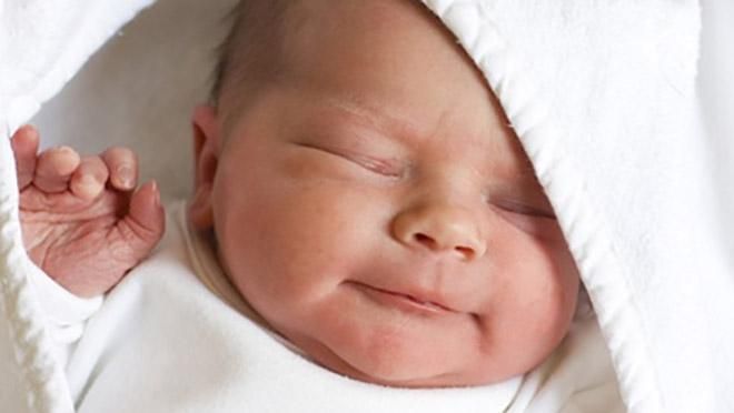 Горе-мати народила дитину і втекла з пологового будинку Горе-мати народила дитину і втекла з пологового будинку