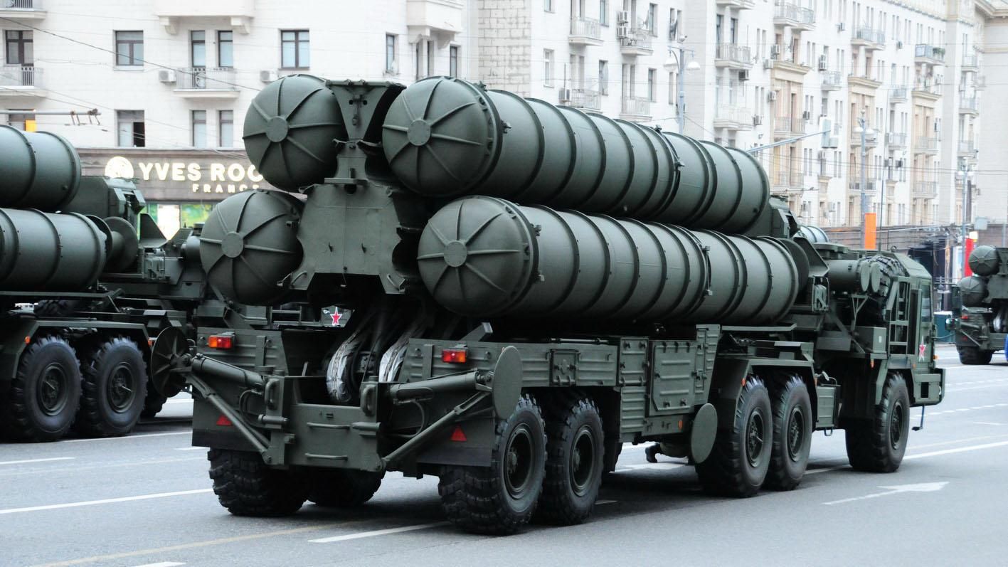 Россия направит в Крым дополнительные системы С-400 Россия направит в Крым дополнительные системы С-400