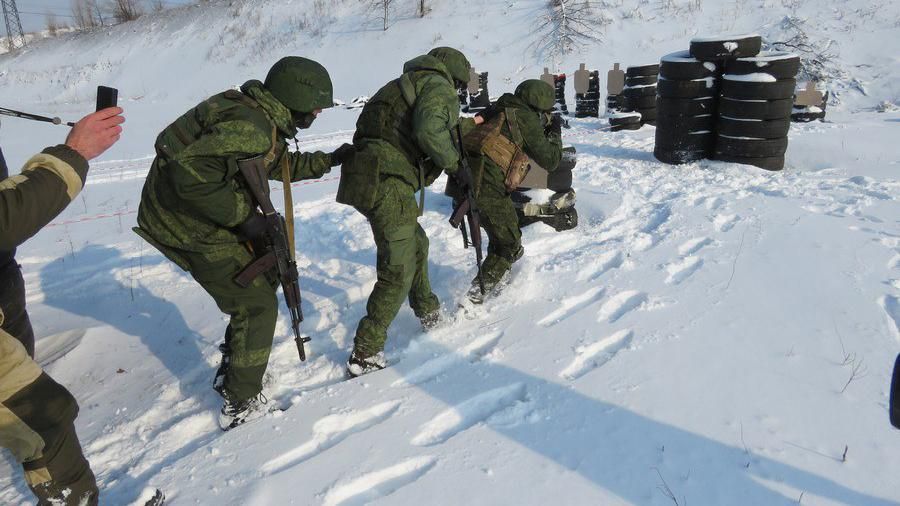 Як терористи Донбасу готуються до війни з Україною: з'явилося відео Як терористи Донбасу готуються до війни з Україною: з'явилося відео