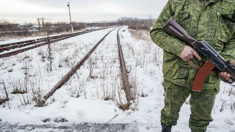 Украинский канал показал шоу с террористом, который воевал на Донбассе Украинский канал показал шоу с террористом, который воевал на Донбассе