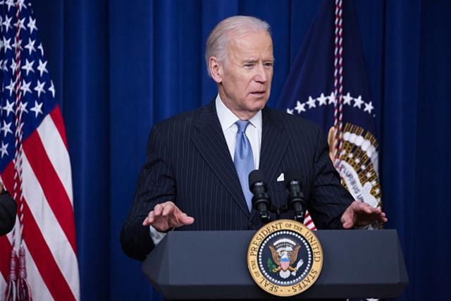 Літак Байдена приземлився в Україні Літак Байдена приземлився в Україні