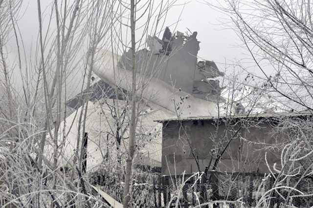 Назвали першу версію катастрофи літака у Киргизстані