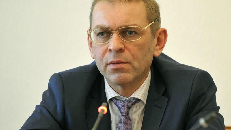 Пашинський: зброю я ношу після повідомлення спецслужб про підготовку замаху ФСБ Пашинський: зброю я ношу після повідомлення спецслужб про підготовку замаху ФСБ