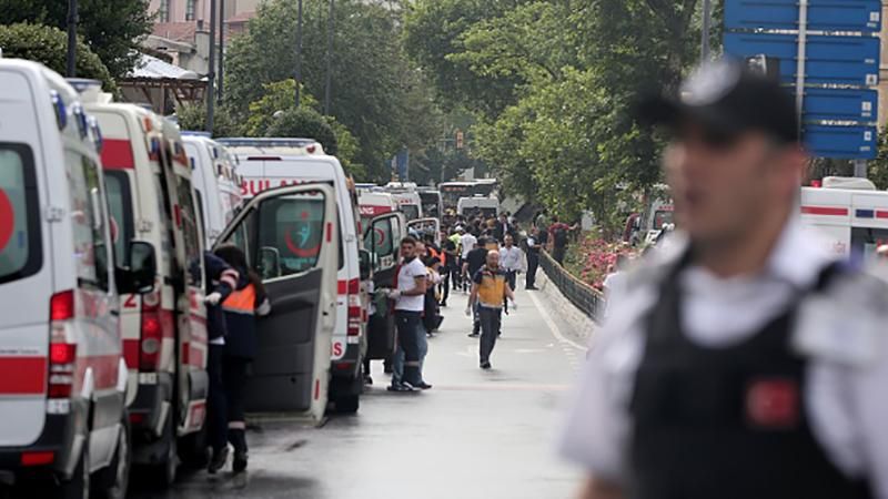Мощный взрыв в очередной раз прогремел в Турции: погибли полицейские