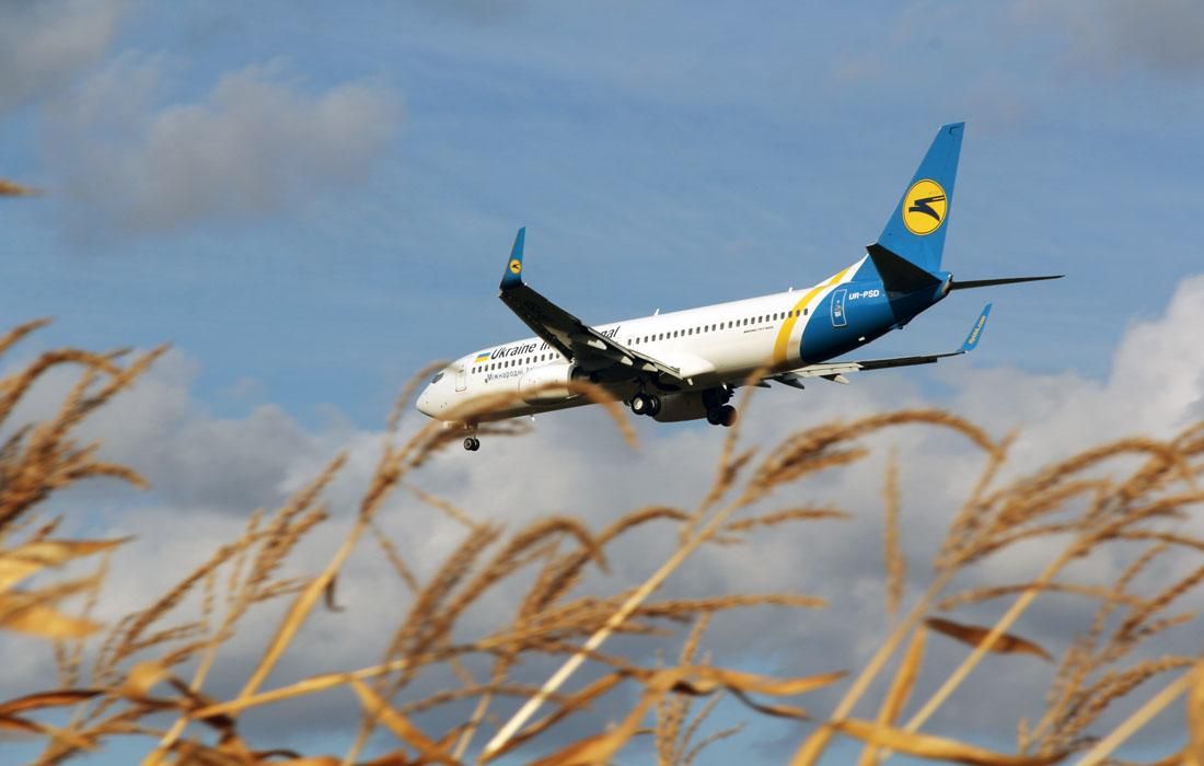 Доллар для олигарха: как авиакомпания Коломойского зарабатывает баснословные суммы на пассажирах Доллар для олигарха: как авиакомпания Коломойского зарабатывает баснословные суммы на пассажирах