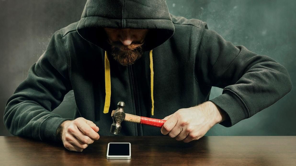 Украиной распространяется мощный вирус на смартфонах, который маскируется под российские соцсети Украиной распространяется мощный вирус на смартфонах, который маскируется под российские соцсети