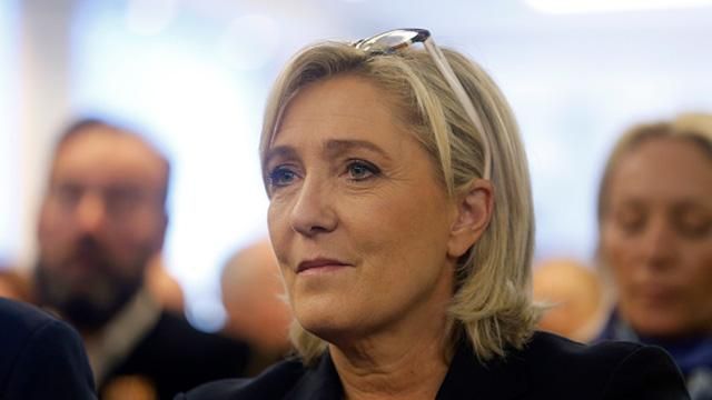 Кандидатка у президенти Франції Ле Пен відзначилась черговою скандальною заявою про Крим Кандидатка у президенти Франції Ле Пен відзначилась черговою скандальною заявою про Крим