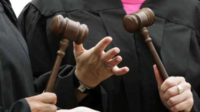 Поліція назвала кількість суддів, які перейшли на сторону бойовиків в окупованому Донецьку Поліція назвала кількість суддів, які перейшли на сторону бойовиків в окупованому Донецьку