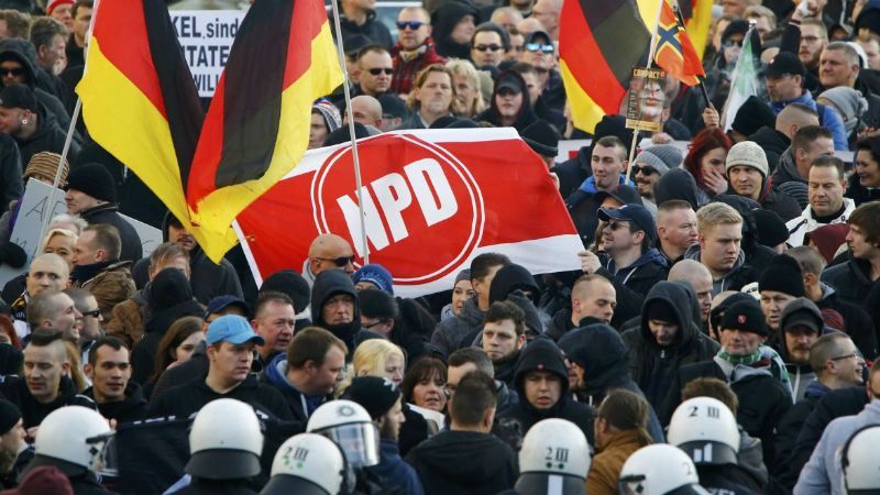 В Германии не запретили партию, которую называют идеологической преемницей Гитлера