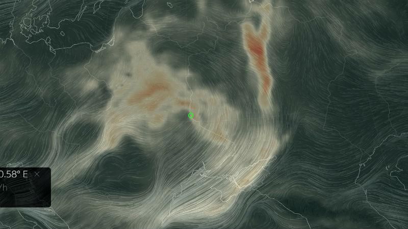 Подозрительное задымление в Киеве – впечатляющий вид из космоса