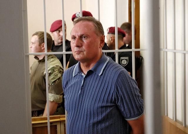 Ефремову продлили арест до весны Ефремову продлили арест до весны