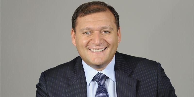 Добкін підняв тост за "Беркут" Добкін підняв тост за "Беркут"