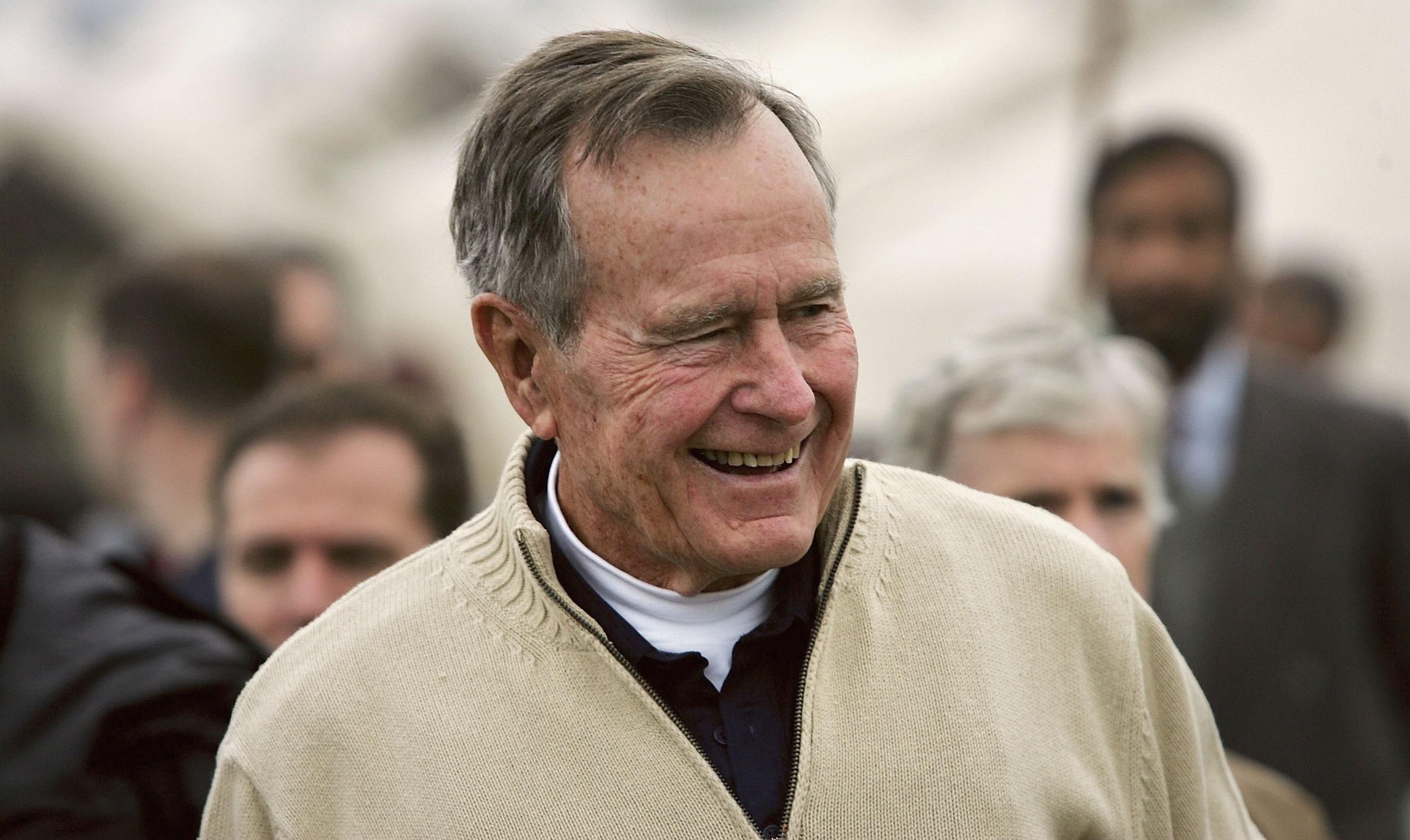 Буш-старший потрапив у лікарню Буш-старший потрапив у лікарню