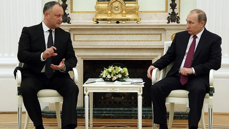 Проросійський Додон попросив у Путіна "вудку" Проросійський Додон попросив у Путіна "вудку"