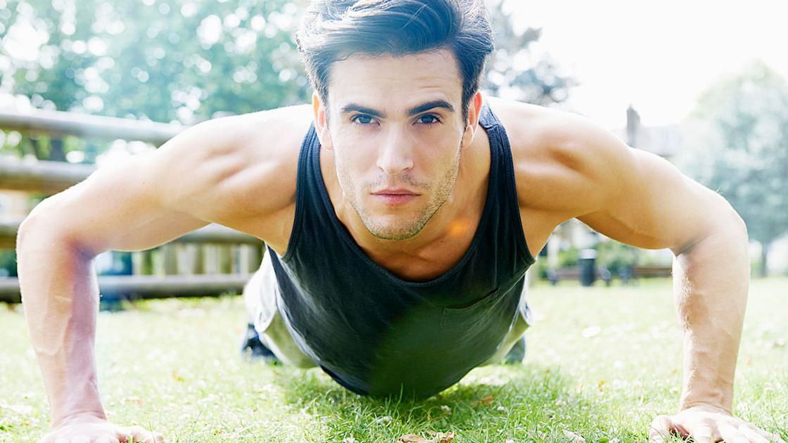 Українці розпочали флешмоб в пам’ять про бійців, які покінчили життя самогубством Українці розпочали флешмоб в пам’ять про бійців, які покінчили життя самогубством